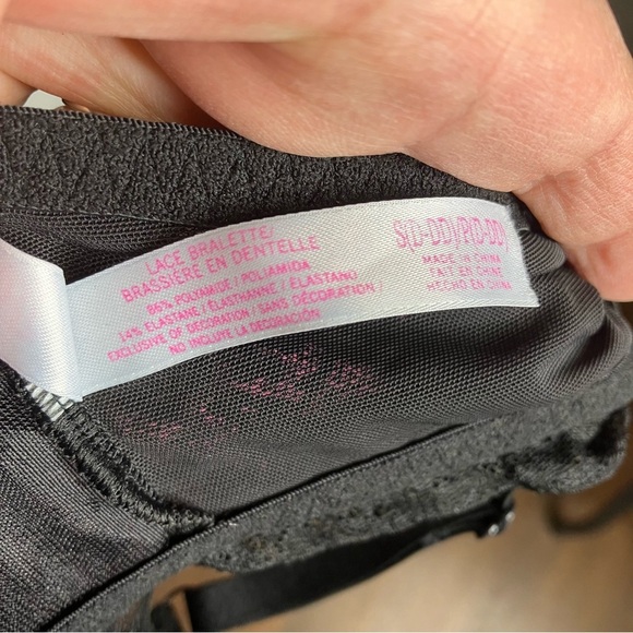 PINK Victoria’s Secret black lace padded bralette size small (D-DD cup) sexy - Picture 8 of 8